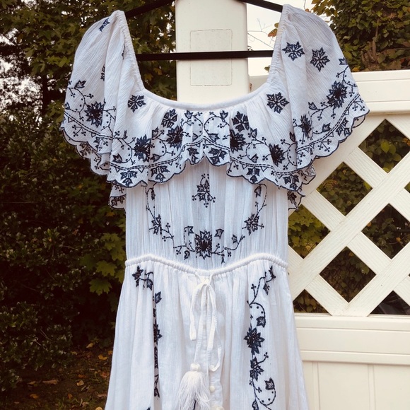 NWT**FREE PEOPLE Style**KAS NEW YORK**Small $485 - Picture 6 of 8